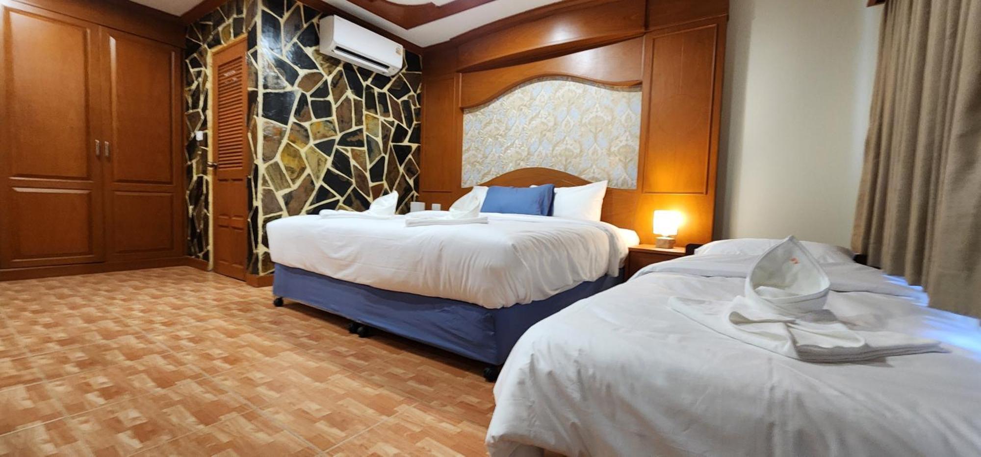 Arya Suites Patong Beach Zewnętrze zdjęcie