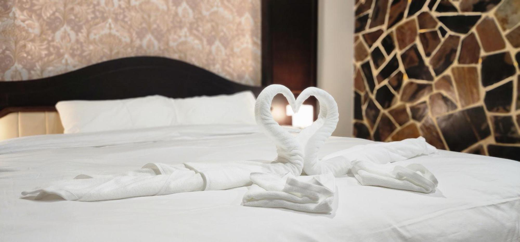 Arya Suites Patong Beach Zewnętrze zdjęcie