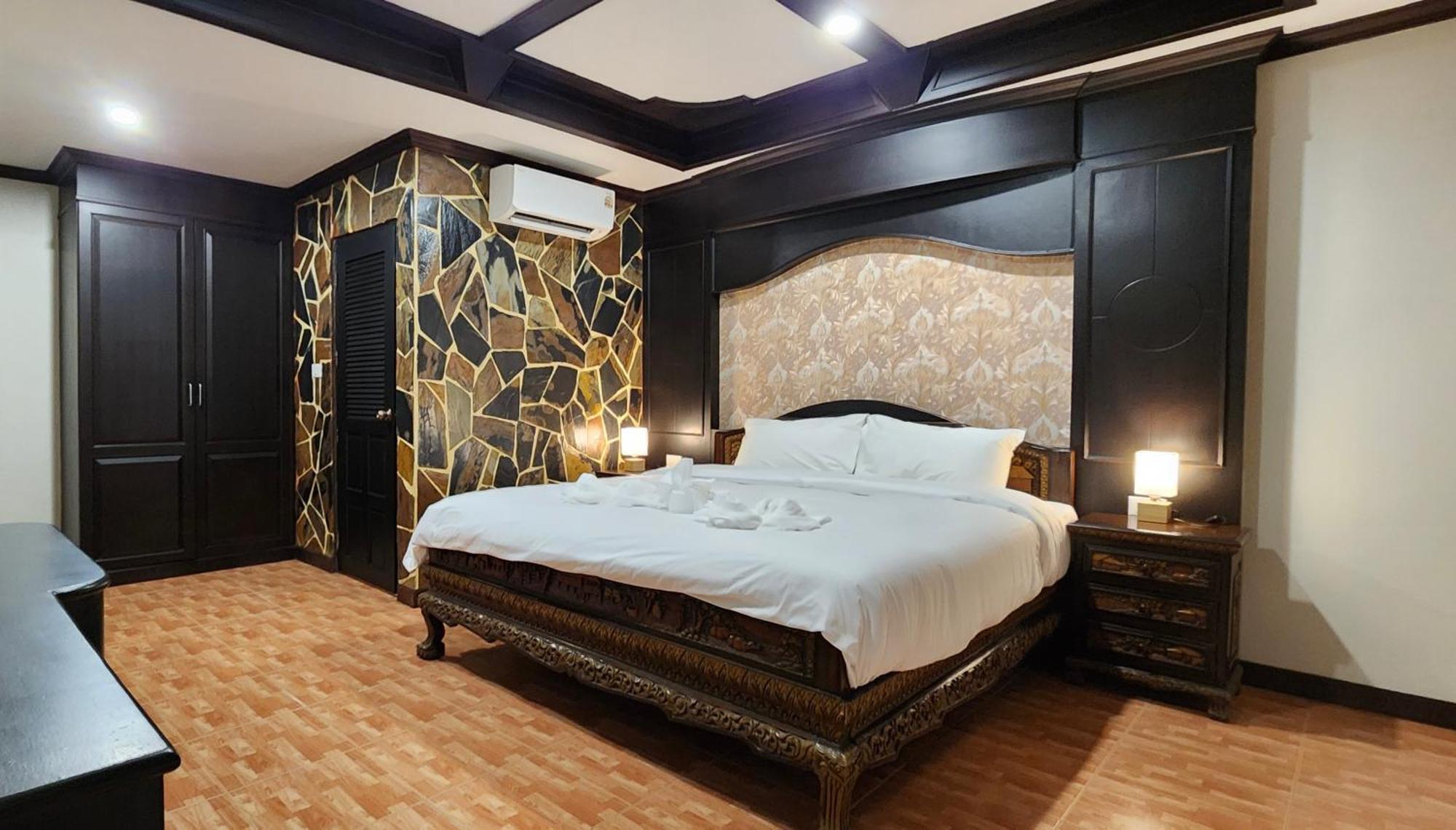 Arya Suites Patong Beach Zewnętrze zdjęcie